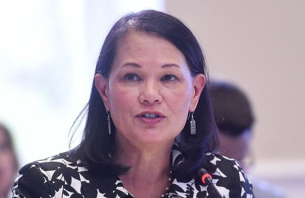 존 에버트, 출처=네바다주 교육부