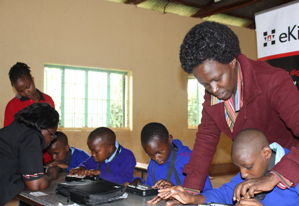 한 초등학교 교사는 실습을 위해 재료와 상당한 비용을 학부모가 부담해야 한다고 밝혔다 [출처=캉군도초등학교] 