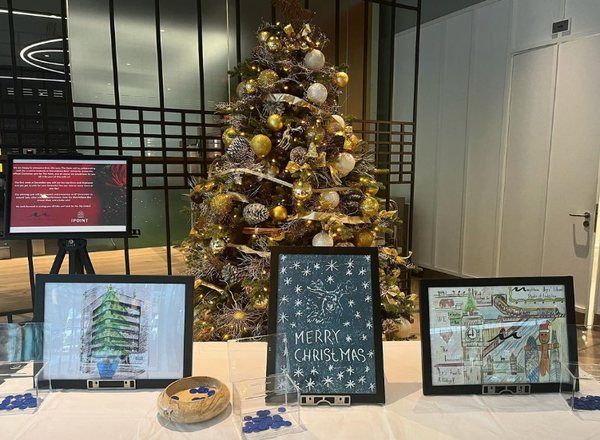 보드게임, 그림 그리기 등 집안에서 크리스마스 활동을 하는 것도 좋다. 메릴본남학교 