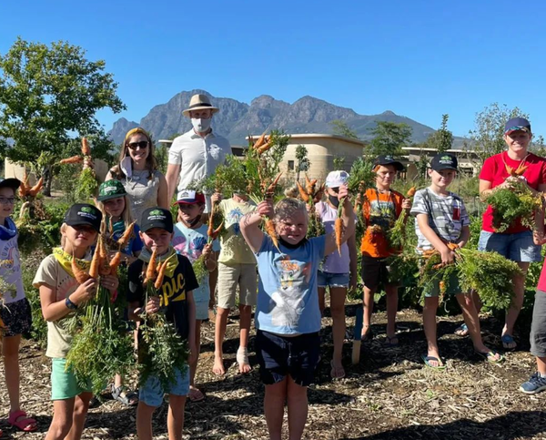 학생들의 채식주의 선택과 관계없이 친환경적인 방법을 교육할 필요가 있다. 그린스쿨 