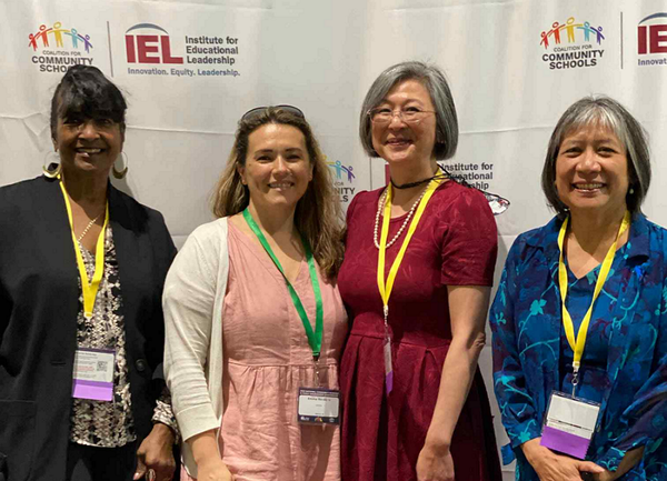 교육리더십연구소의 컨퍼런스에 참석한 어텐던스웍스. 오른쪽이 헤디 창 이사. 어텐던스웍스 