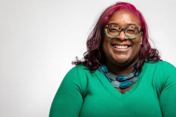 니콜 조셉 교수. 에드서지 