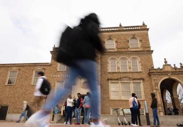 디지털 시대가 도래하며 수학의 다른 분야의 중요성이 커졌지만 교육과정은 이러한 변화를 반영하지 못하고 있다. 텍사스공과대학 