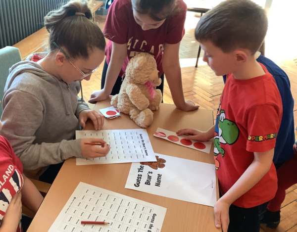 ADHD가 아닌 아이들은 연습을 통해 집중하는 법을 배울 수 있다. 펜틀랜드프라이머리스쿨 