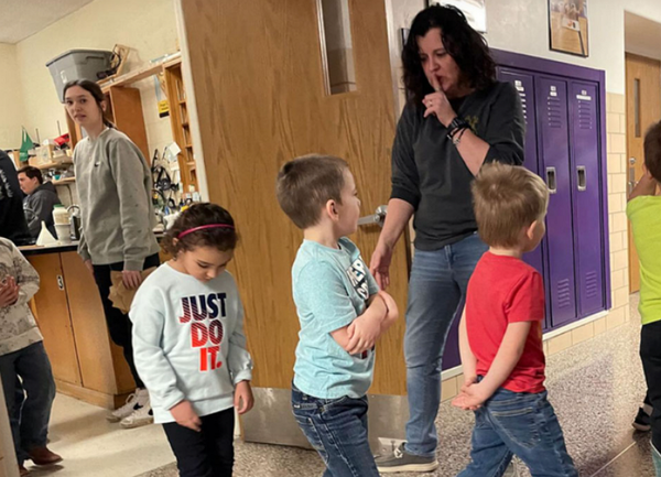 미주리주 북서부에 위치한 킹 시티 교육구는 대화에 기반한 관리 전략을 채택하고 있다. 콜럼비아미주리안 