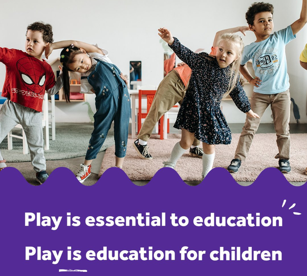 틈틈이 짧은 시간이라도 자녀의 말과 행동에 집중하는 시간을 갖는 것은 아이에게 매우 중요하다. 레고재단