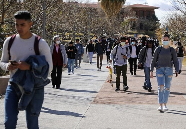 [분석-에듀리서치] 밤잠 1시간 적게 잘 때마다 성적 0.07점 하락