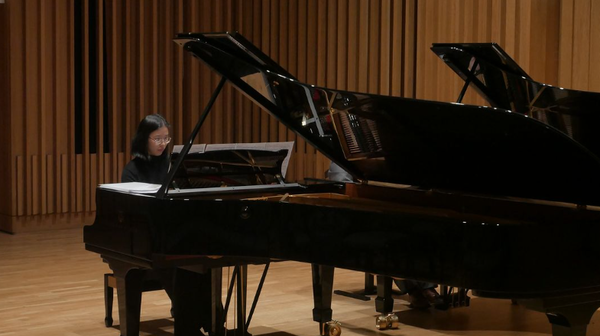 코로나19로 관악기 인기는 떨어지고 독주가 가능한 피아노 같은 악기 인기가 증가했다. 체텀 음악학교