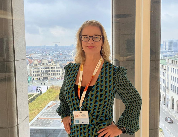 로타 에드홀름 교육부 장관은 유치원 교사와 교육자가 신경발달장애 아동과 학생을 지원할 수 있는 충분한 역량을 갖추는 것이 필수라고 강조했다. 